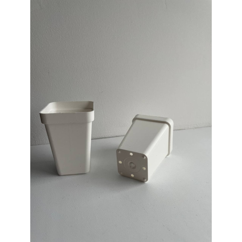 Горщик квадратний щільний, 5х5х7см, білий