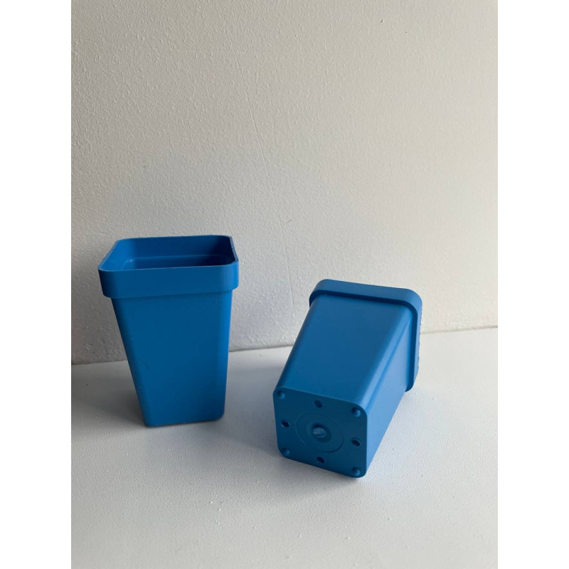 Горщик квадратний щільний, 5х5х7см, синій