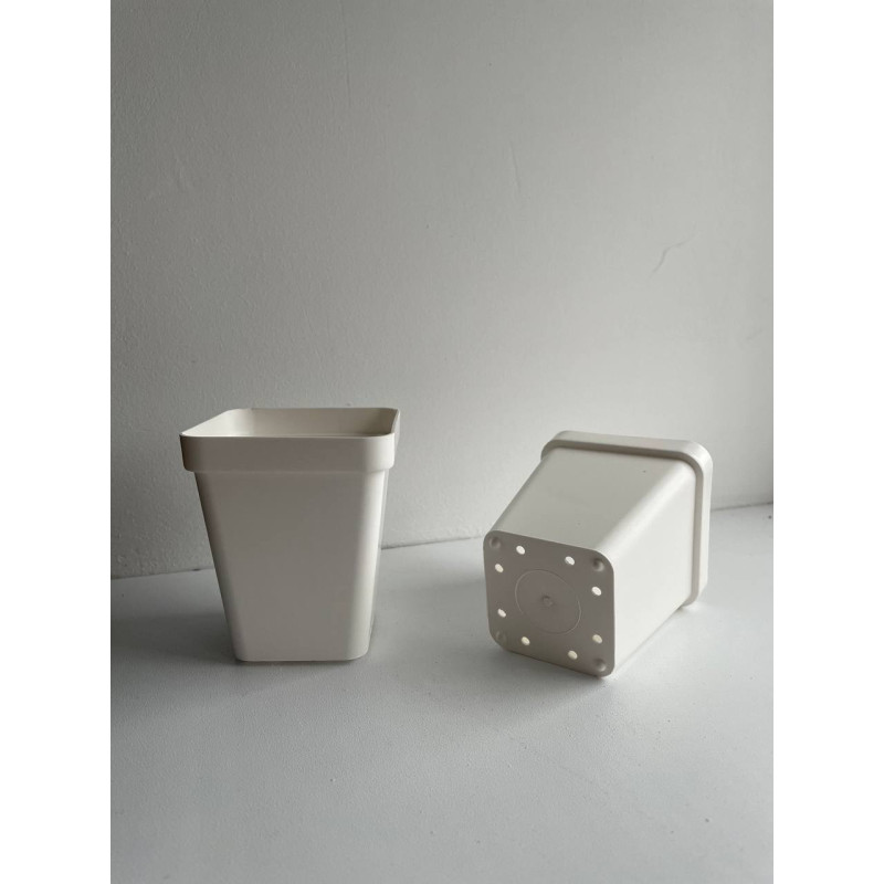 Горщик квадратний щільний, 7х7х8см, білий